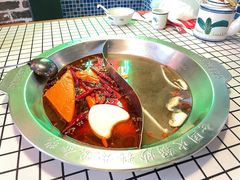 -山悦里 山野·鲜火锅(罗斯福广场店)