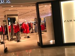 -ZARA(世贸天阶店)