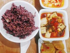 -老乡鸡(融科天地店)