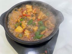 -杨铭宇黄焖鸡米饭(光谷APP广场店)