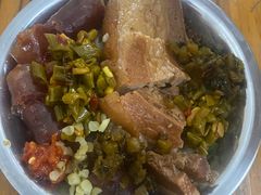 -梁阿婆廿年老牌扣肉糯米饭