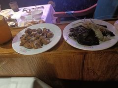 -领鲜活海鲜榴莲自助火锅(东门店)