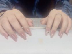 -艾珂·美甲美睫