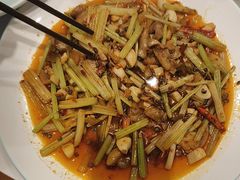 -万重锦·人文川菜馆(骡马市店)