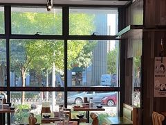 -华府九号海鲜烧烤大排档(龙域店)