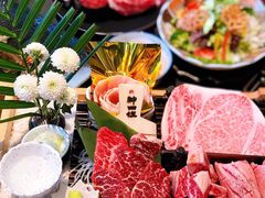 -铭牛烧肉·和牛海鲜自助(高新月牙湖店)