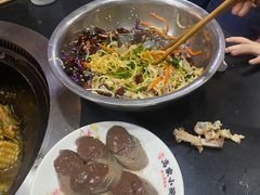 -高家小院铁锅炖大鹅(哈西高铁站店)