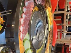 -哈哈碳都·牛肋条无限自助烤肉(台江万达店)