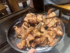 炸过的鱼摆摆-肖肖酸萝卜鱼火锅(总店)