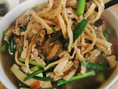 -老潼关港口肉夹馍(秦东店)