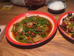 -泥糊破店小酒馆·团建聚餐(南京西路店)