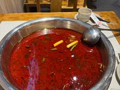 -肖肖酸萝卜鱼火锅(总店)