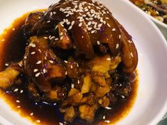 黑椒酱猪蹄-尚岛私房菜(西方巷店)