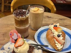 -西关84·History·Art·Cafe