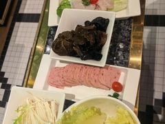 -一席地·本地鸡窝·杭帮鸡火锅(萧山银隆百货店)