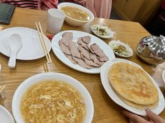 -李连贵熏肉大饼(沈阳站店)