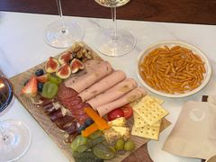 -Line 咖啡(石厦花园店)