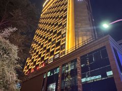 -桔子酒店(深圳东门湖贝地铁站店)