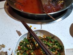 -牛华八婆麻辣烫(龙湖U城店)