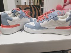 -GIVENCHY(比斯特苏州购物村店)