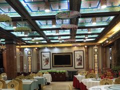 -鹊华居·地道鲁菜·海鲜·融合味(大明湖店)