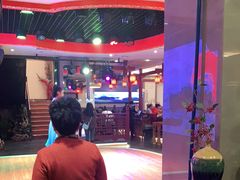 -小天鹅火锅·一线江景洪鼎旗舰店(洪崖洞店)