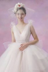 -Renee芮亦婚纱(原丽莎)