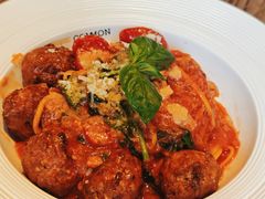 自制肉丸意粉-Common Table · Brunch & Coffee