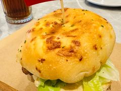 -必胜客(仲盛商城王安宇主题店)