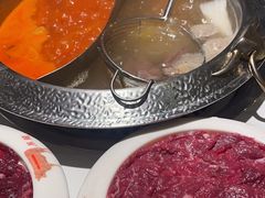 -左庭右院鲜牛肉火锅(金山万达店)