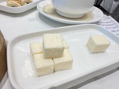 -万龙洲海鲜(大兴绿地缤纷城店)