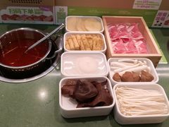 -一围肥牛小火锅(高铁吾悦店)