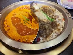 -沸炉重庆老火锅(军事博物馆店)