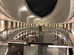 -上海滴水湖皇冠假日酒店