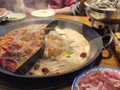 -萍姐火锅·公路夜市(武汉首店)
