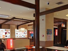 -阿瓦山寨·湘菜现炒·剁椒鱼头王(咸阳总店)