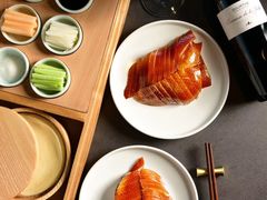 -The ROOF (通盈中心店)