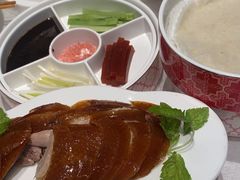-新华饭店·新津菜·酥皮烤鸭·海鲜(津湾广场店)