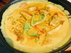咖喱牛筋腩-肥仔文澳门猪骨煲(南京西路店)