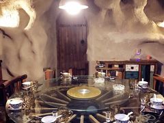 -艾丁湖烤全羊西域文化主题餐厅(新天润店)