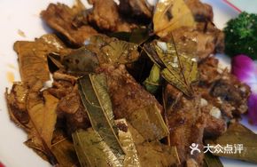 Wine Lees and Pepper Salt Spare Ribs