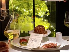 -弦月窗LUNETTE BY AMANDA(复兴路店)