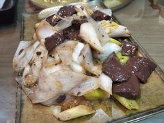 大葱炒猪血-东北往事烧烤炒菜