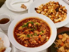 -鑫巴蜀小镇 · 水煮鱼专研店(玉桥店)