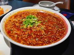 -麻六记(凤凰汇店)