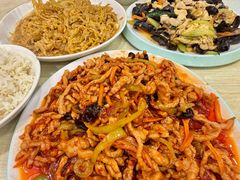 -哈尔滨菜馆(马家园南街店)