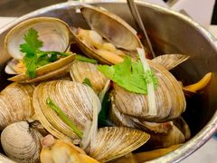 一桶蚬子-渔娘渔家丹东海鲜(东直门店)