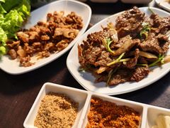 -炙热童年·老北京炙子烤肉(南锣鼓巷店)