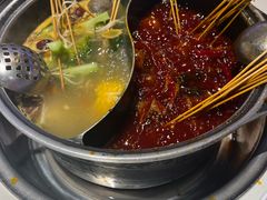 -钢管厂五区小郡肝串串香(蜀都万达店)