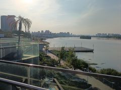 -灞河西岸滨河公园